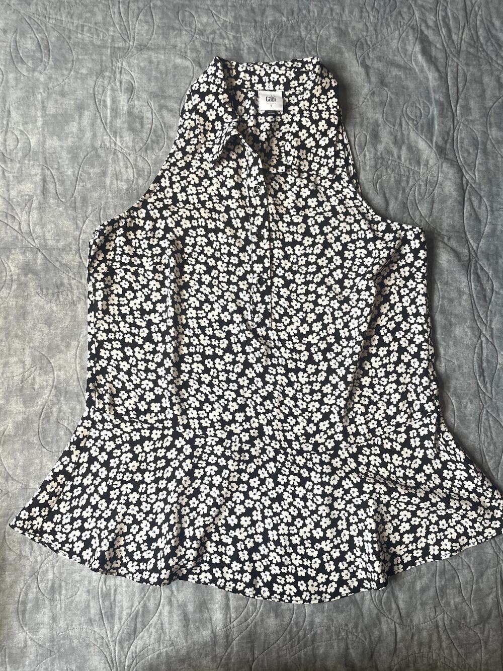 Cabi Befriend Black White Daisy Print Peplum Sleeveless Blouse Top small